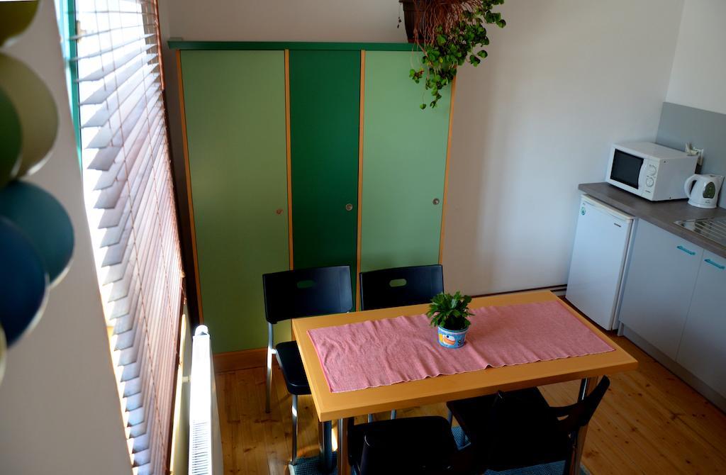 Penzion04 Otel Třeboň Oda fotoğraf