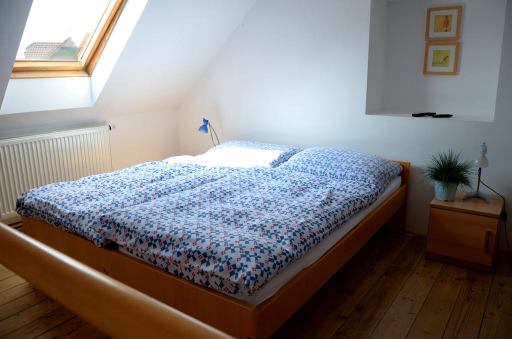 Penzion04 Otel Třeboň Oda fotoğraf